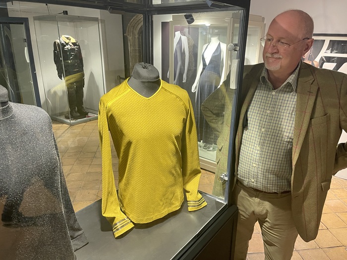 Chris Pine's Star Trek Captain Kirk outfit with Cllr Ian Shipp Chris Pine's Star Trek Captain Kirk outfit with Cllr Ian Shipp